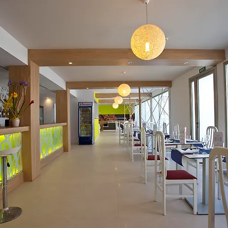 Bluesea Anba Romani 酒店