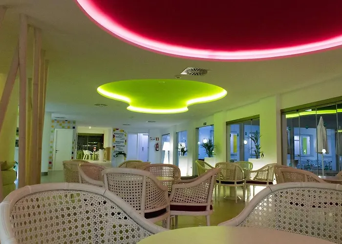 Hotell Bluesea Anba Romani