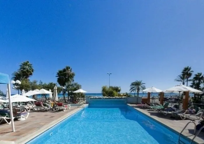 Bluesea Anba Romaní Hotel 4*